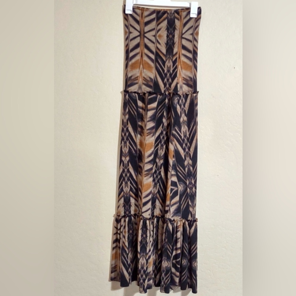 Bisou Bisou Black and Gold Patterned Maxi Skirt/convertible dress